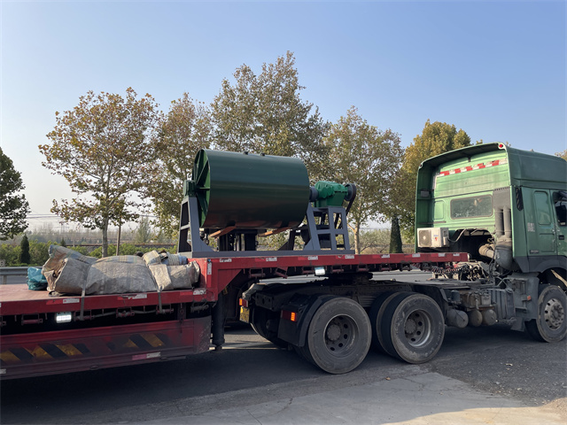 陶瓷球磨機001.jpg 陶瓷球磨機001.jpg